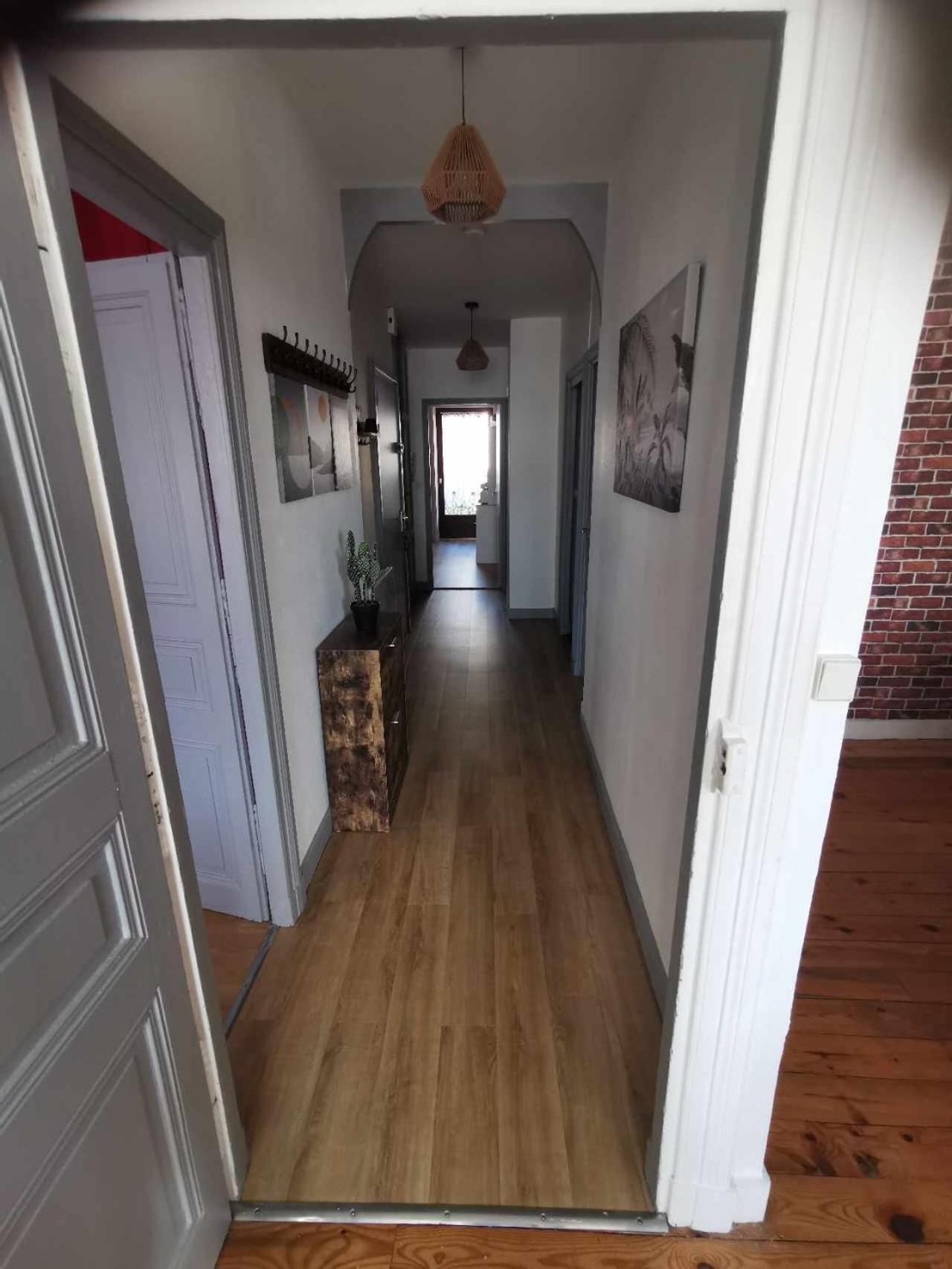 Bel Appartement De 1 A 7 Personnes Ambert Exteriör bild