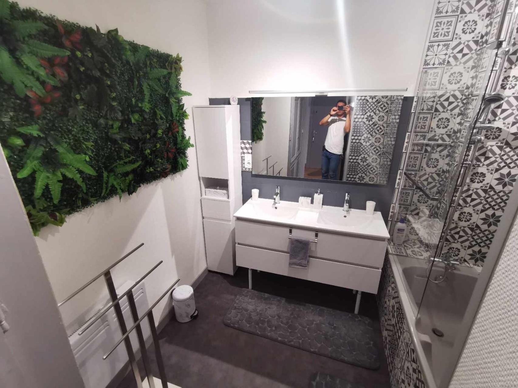 Bel Appartement De 1 A 7 Personnes Ambert Exteriör bild